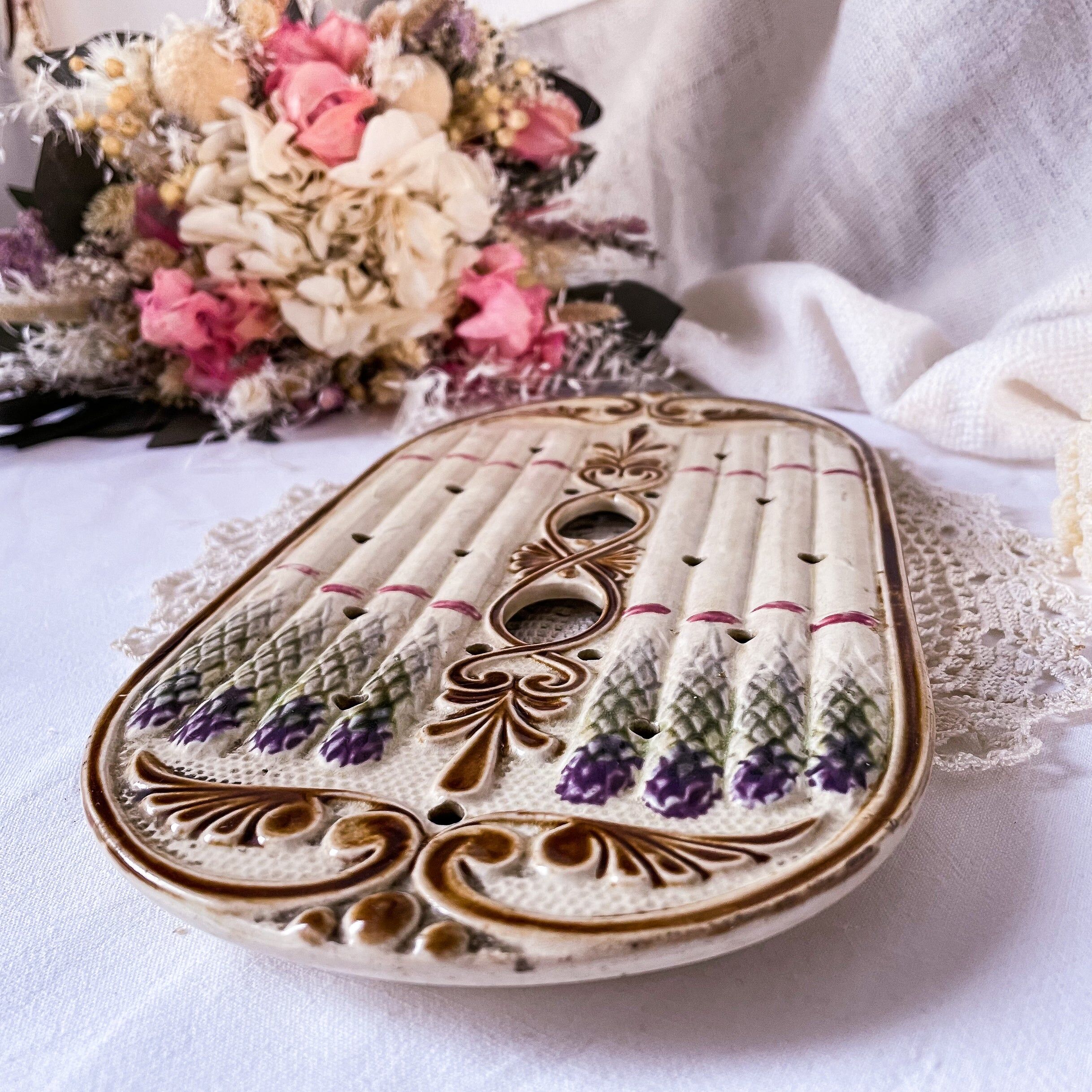 Old asparagus drainer