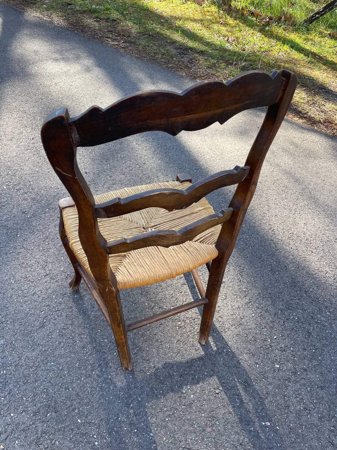 4 chaises paillées de campagne en bois