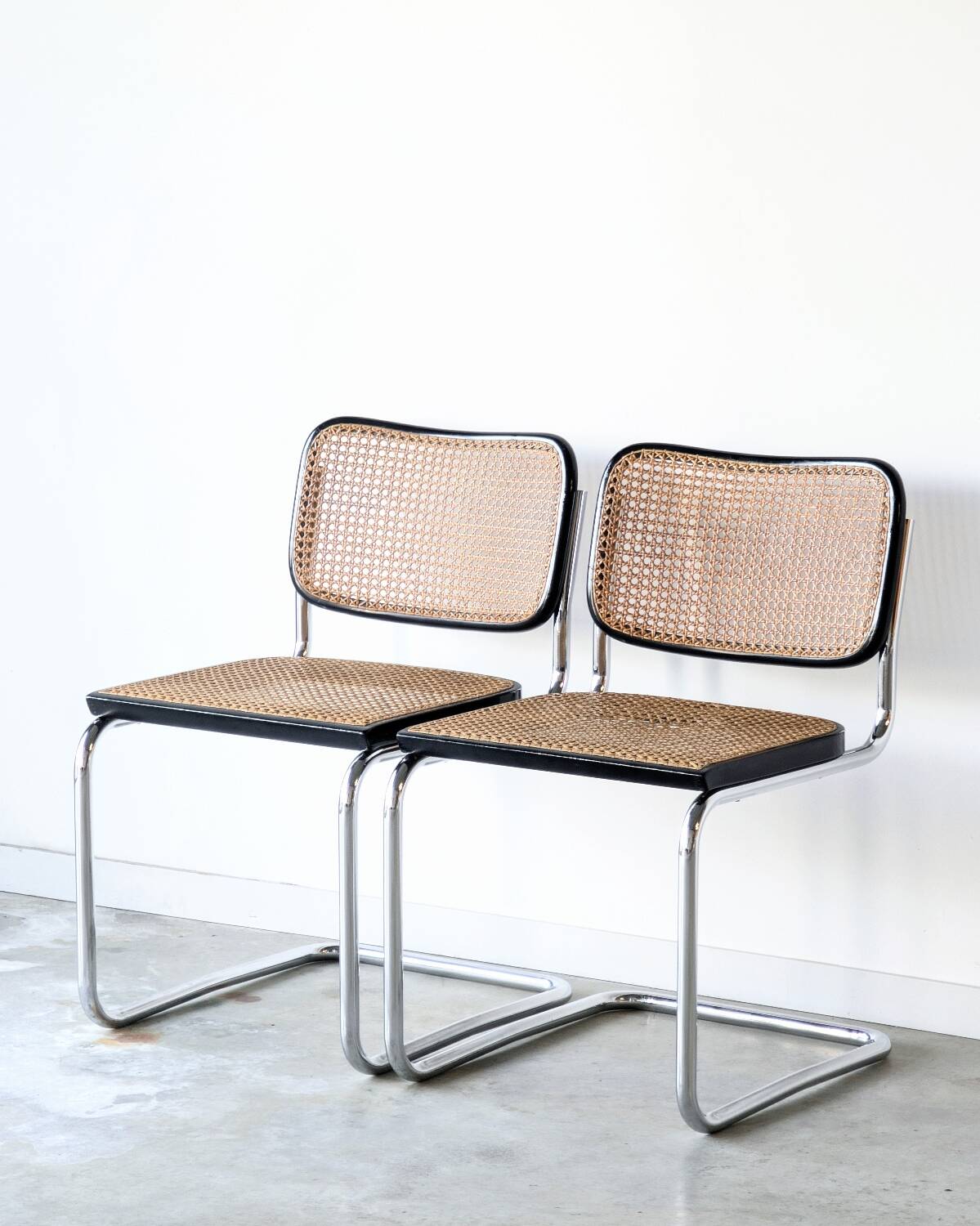 2 vintage Cesca B32 chairs, Gavina edition by Marcel Breuer, 1960.