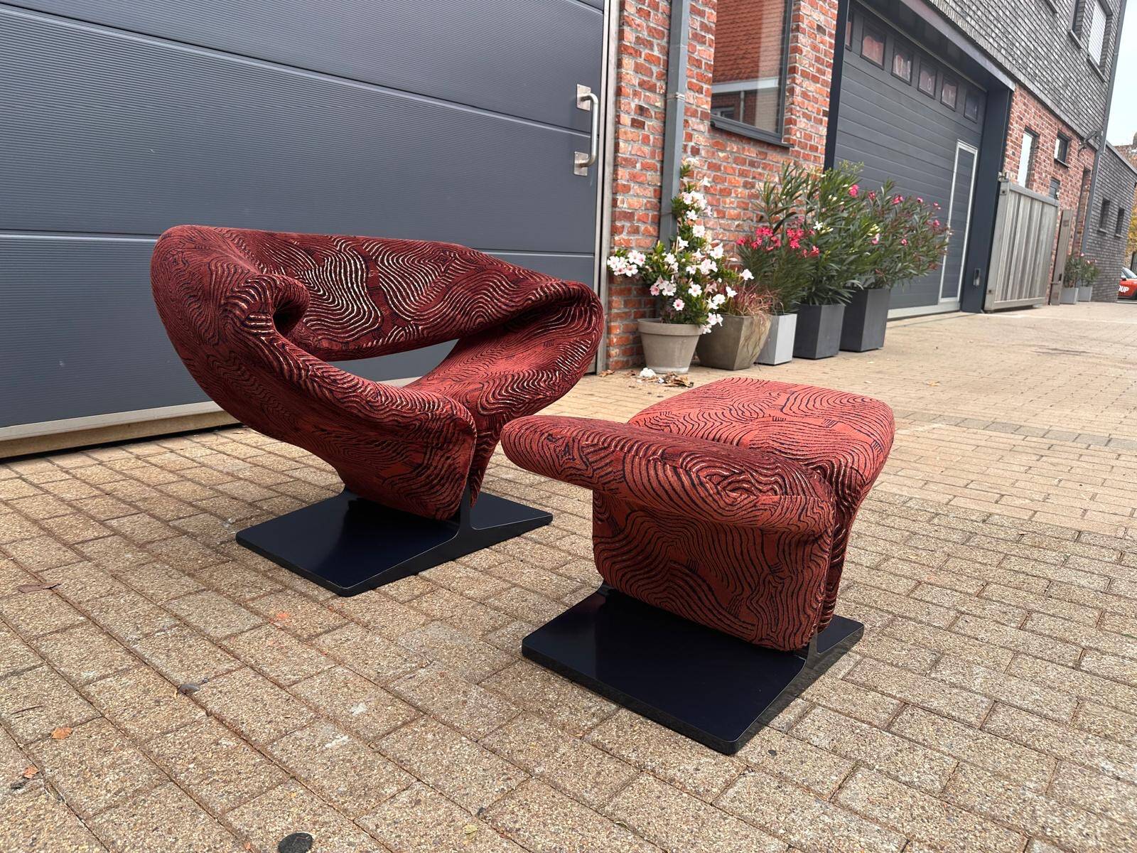 Artifort Ribbon chair by Pierre Paulin + Ottoman, Pierre Frey fabric