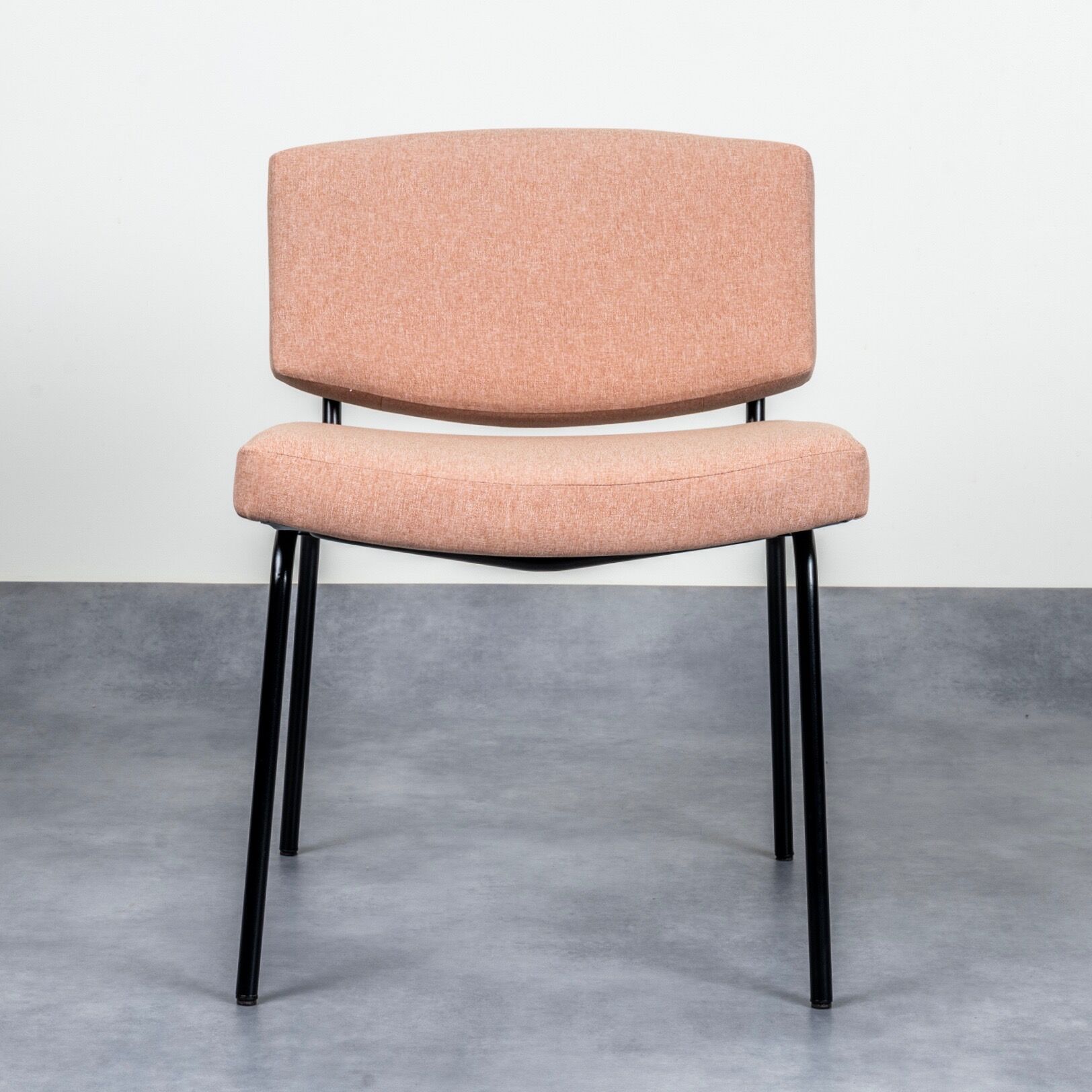 Pierre Guariche's Consulting Armchair for Meurop with Kvadrat fabric