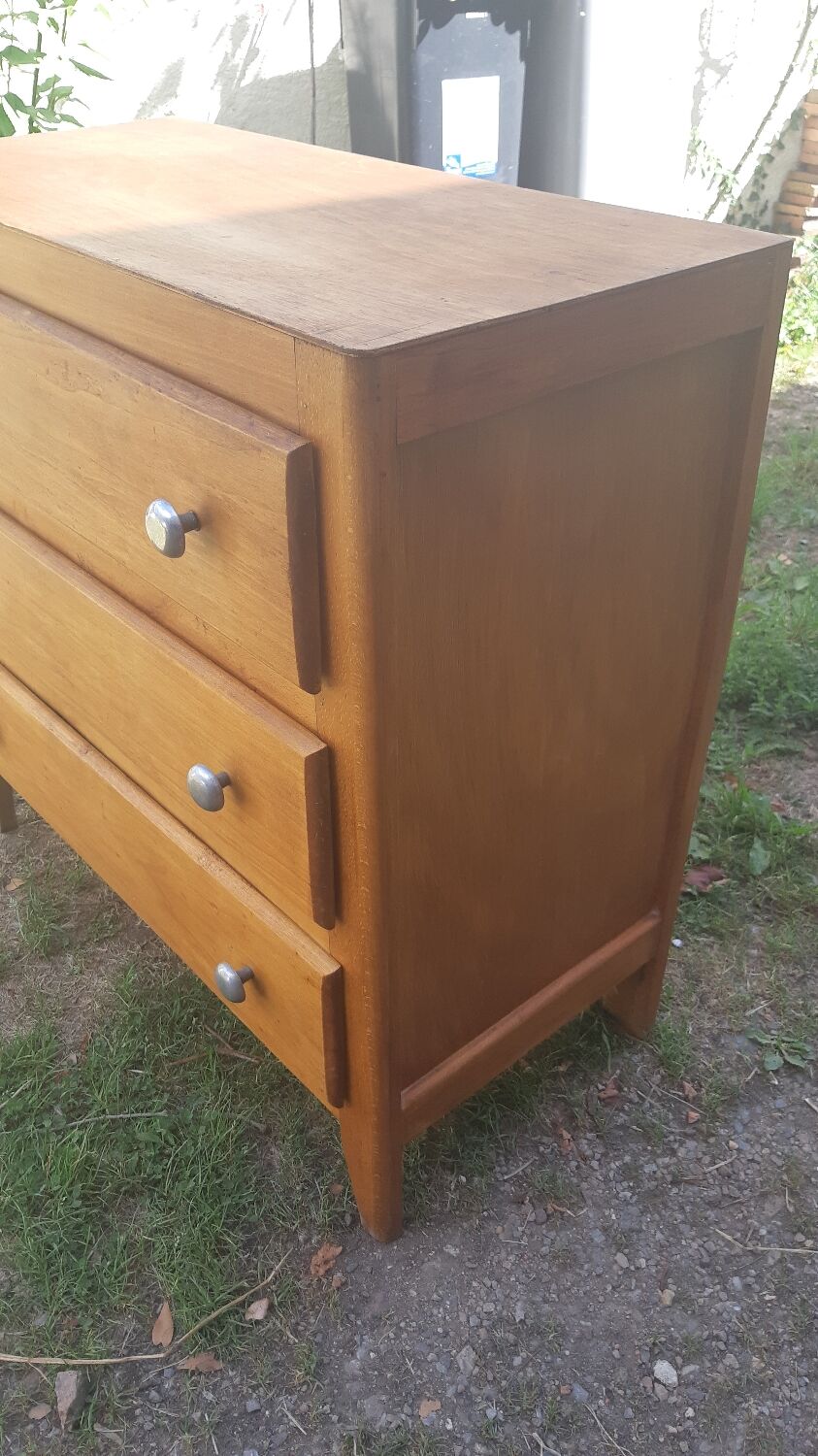 Vintage chest of drawers