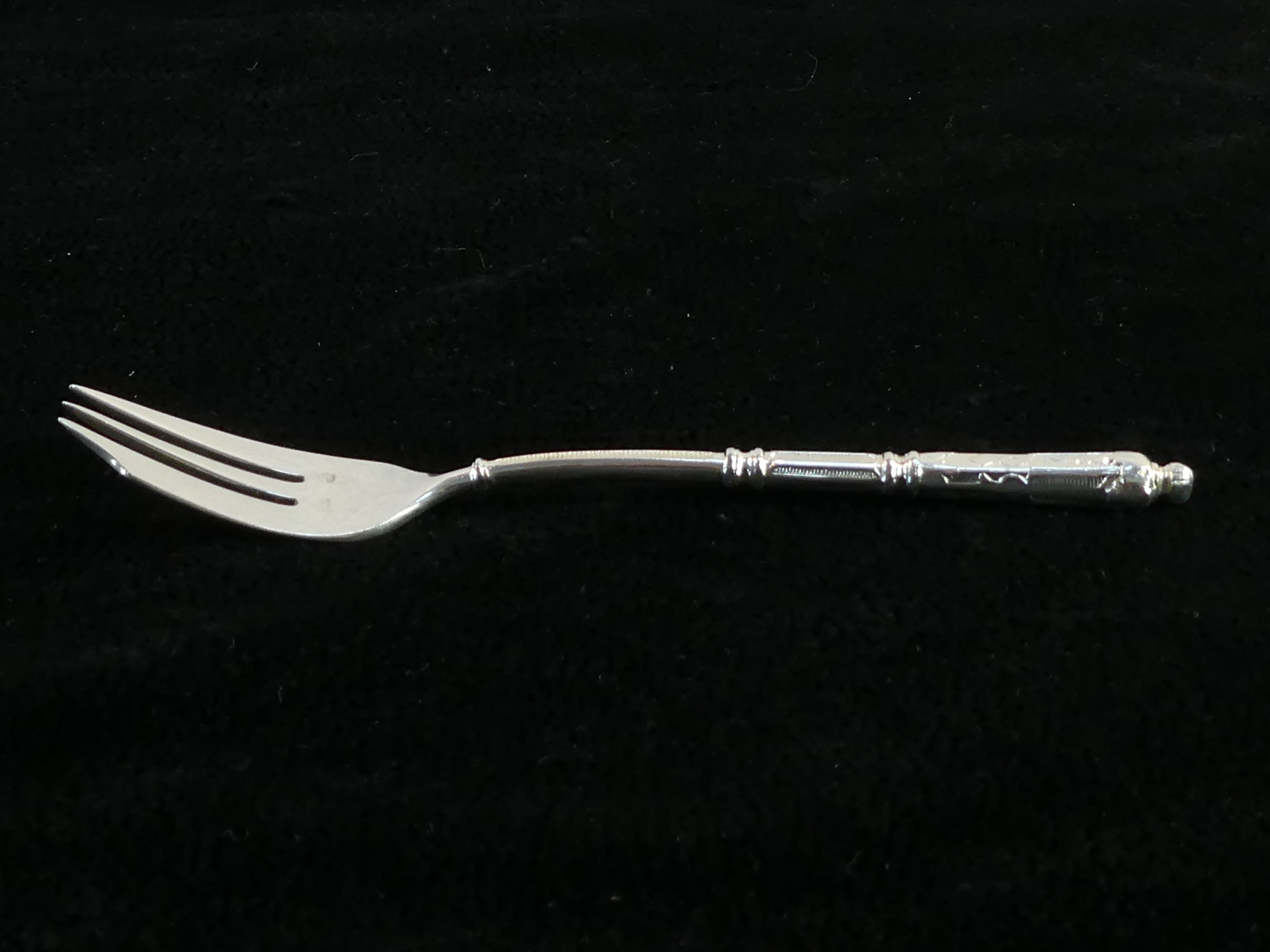 12 SFAM cake forks in silver metal Russian handle