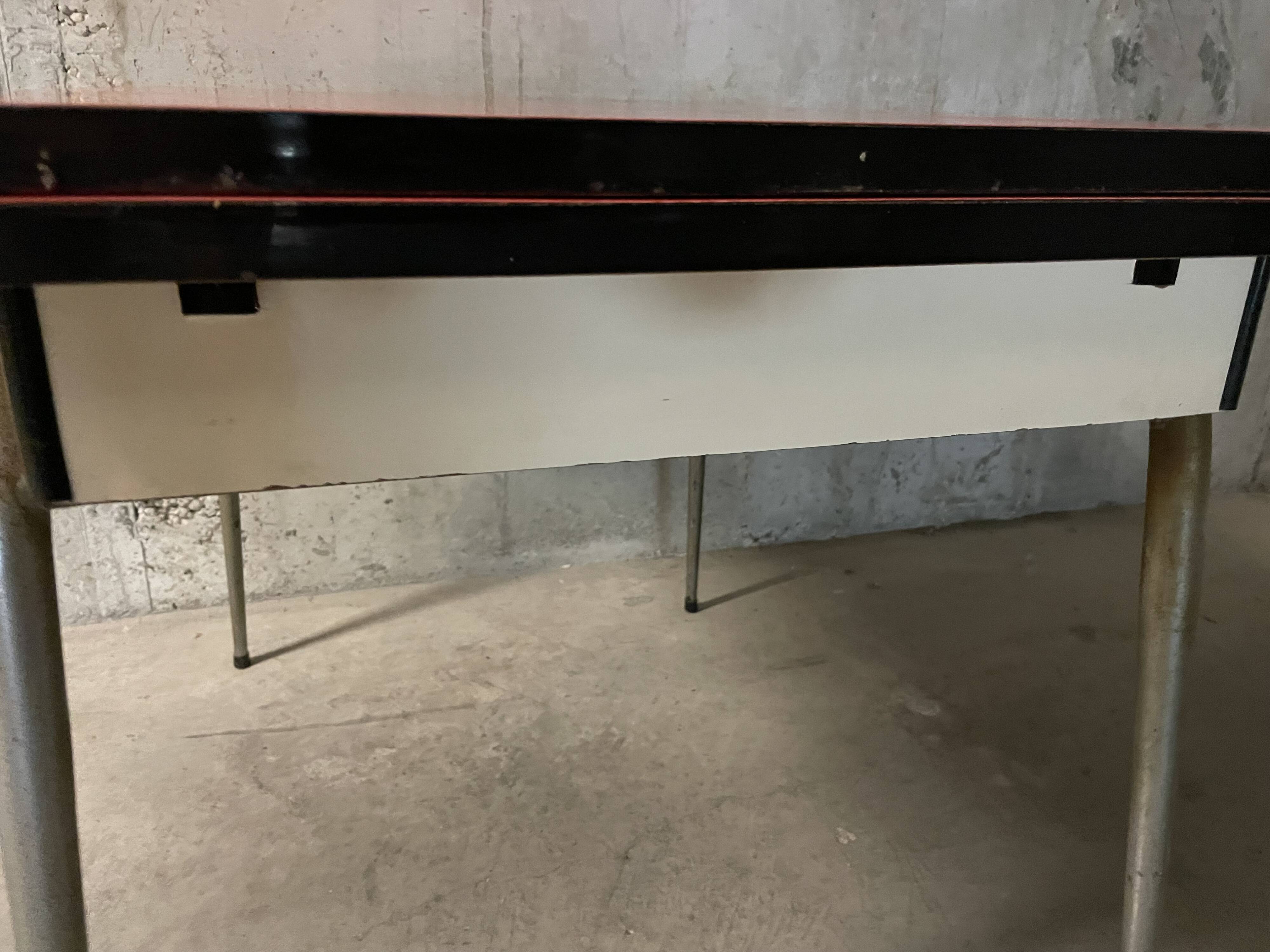 Formica table 60s