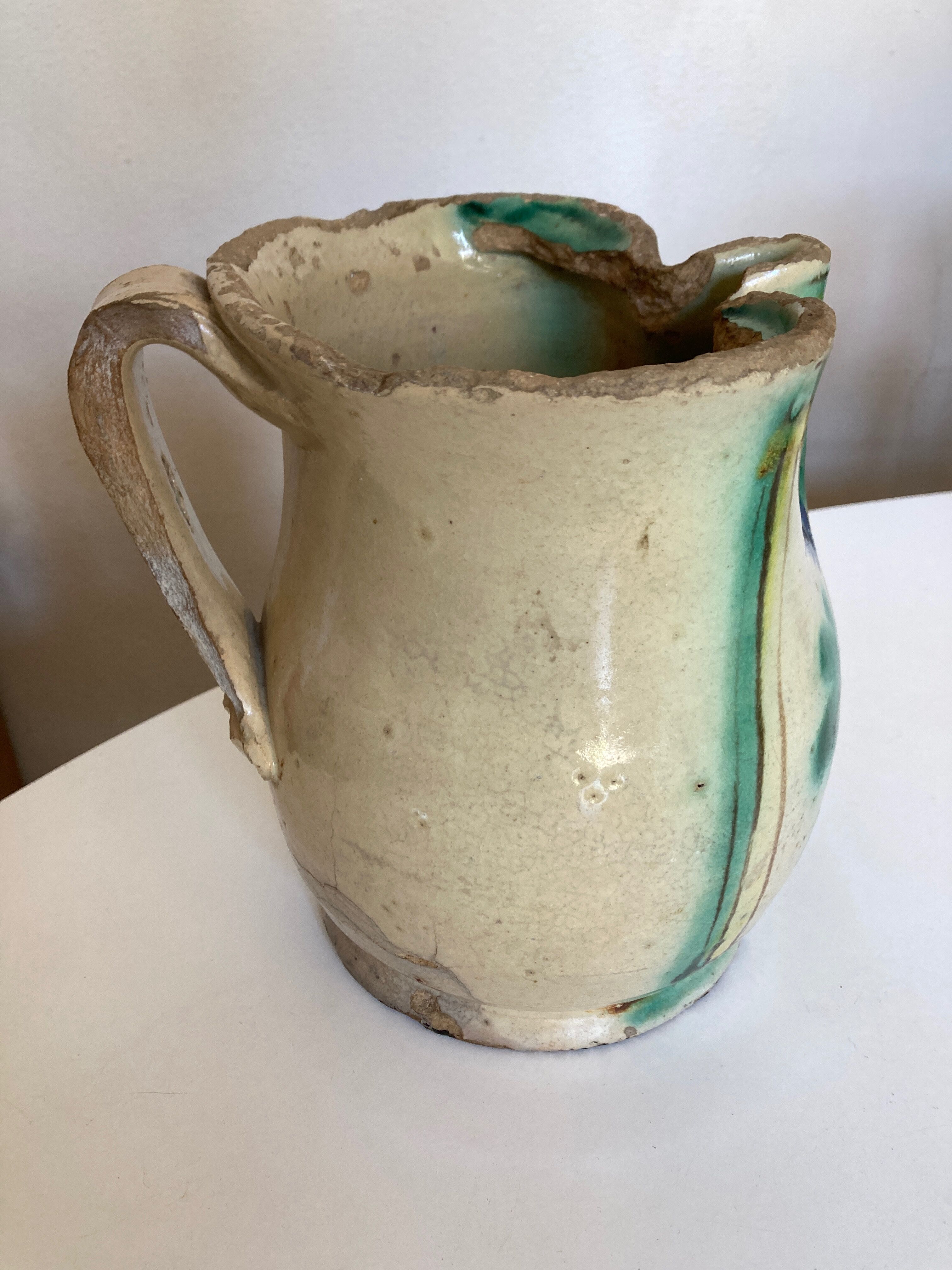 Vase pitcher 18th Italian glazed earth of Vietri Amalfi