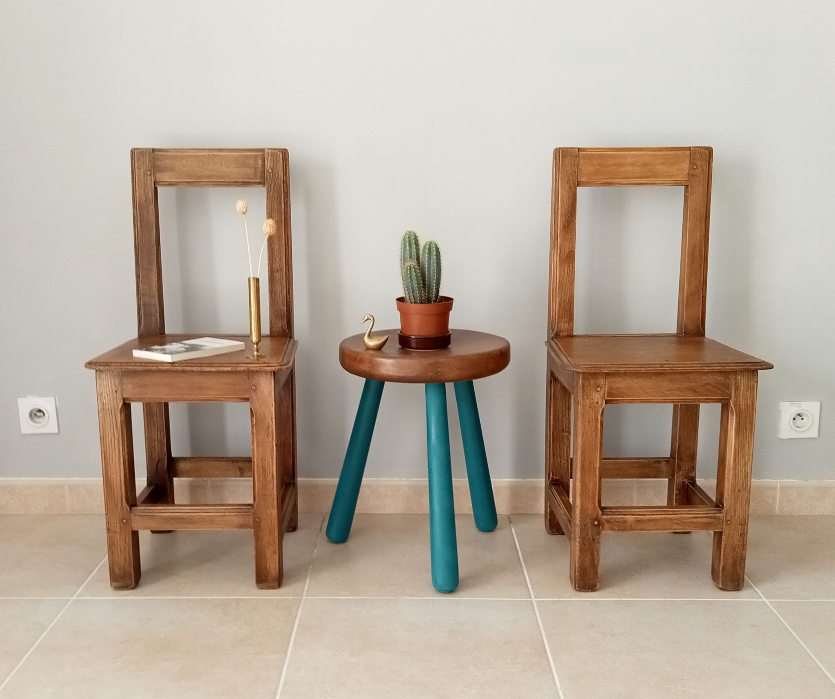 Antique chairs in solid walnut