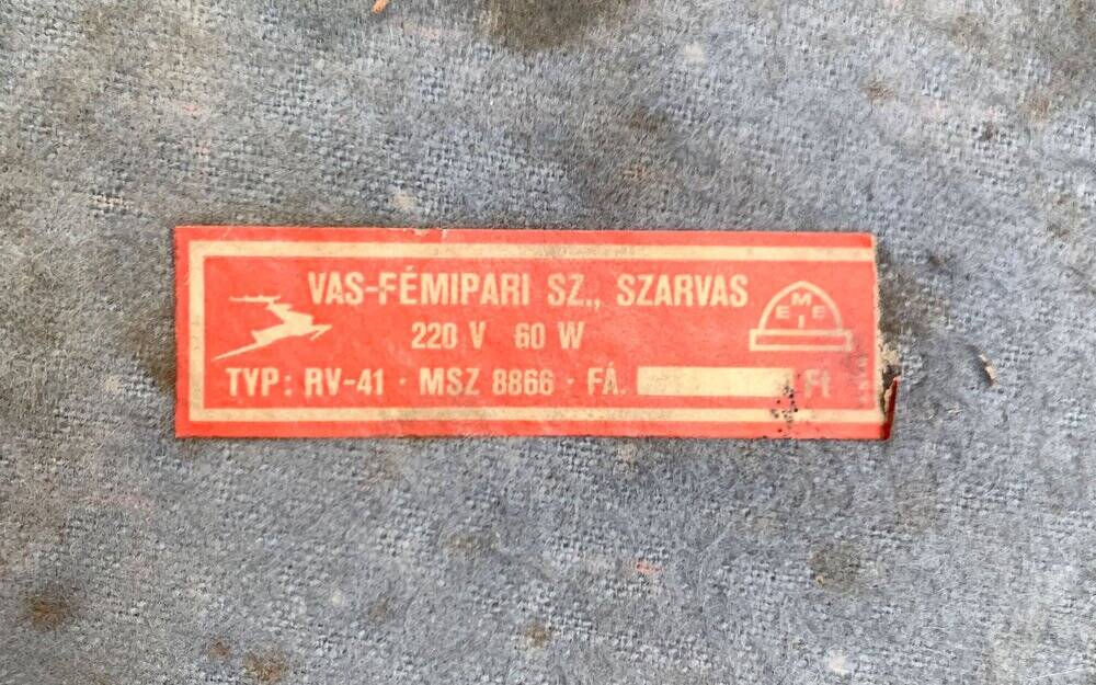 Minimalist table lamp model RV-41 Hungarian mid-century CCCP by Szarvasi Vas-Fémipari, 1960s