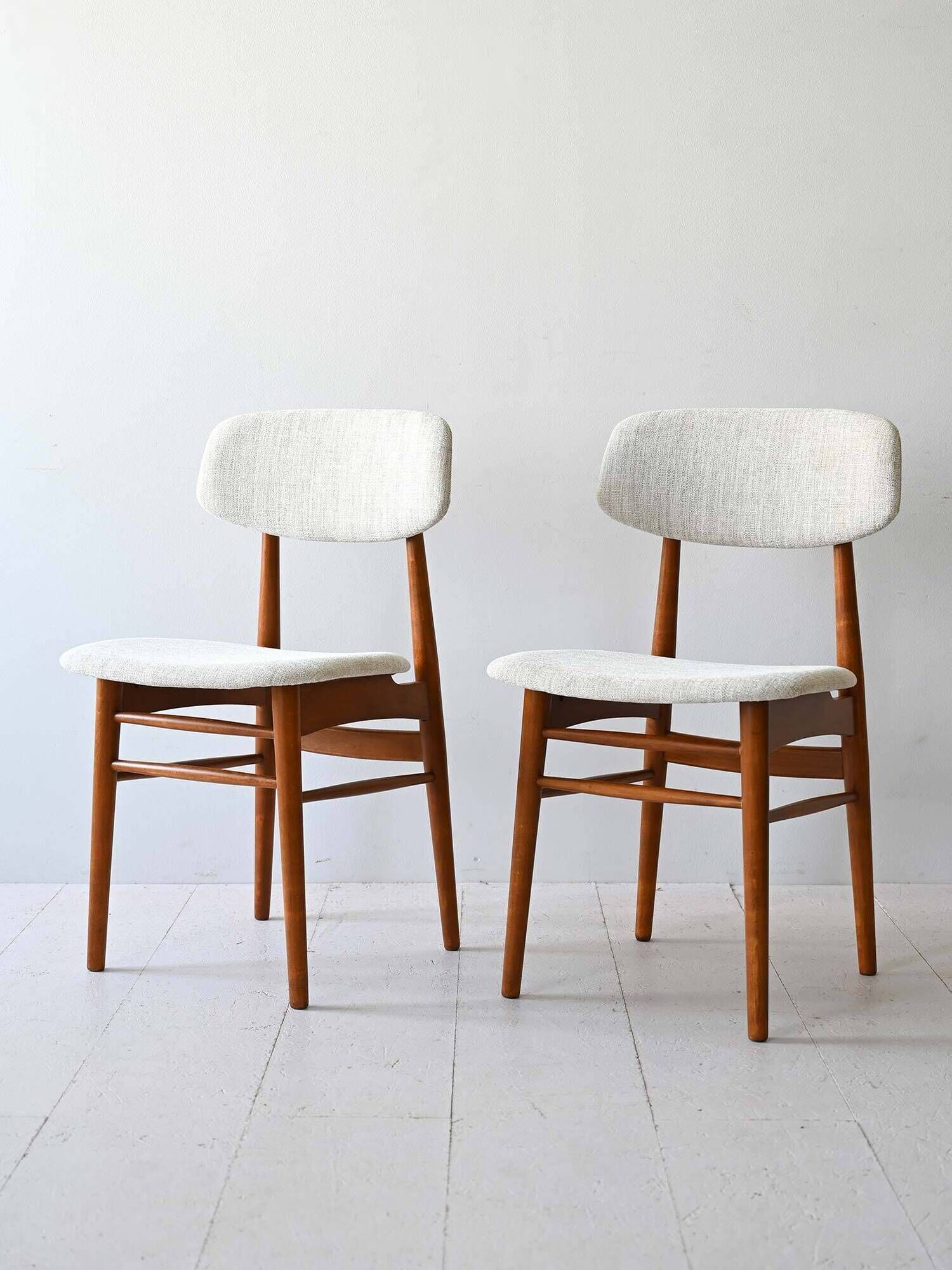Pair of Scandinavian chairs in wood and fabric
