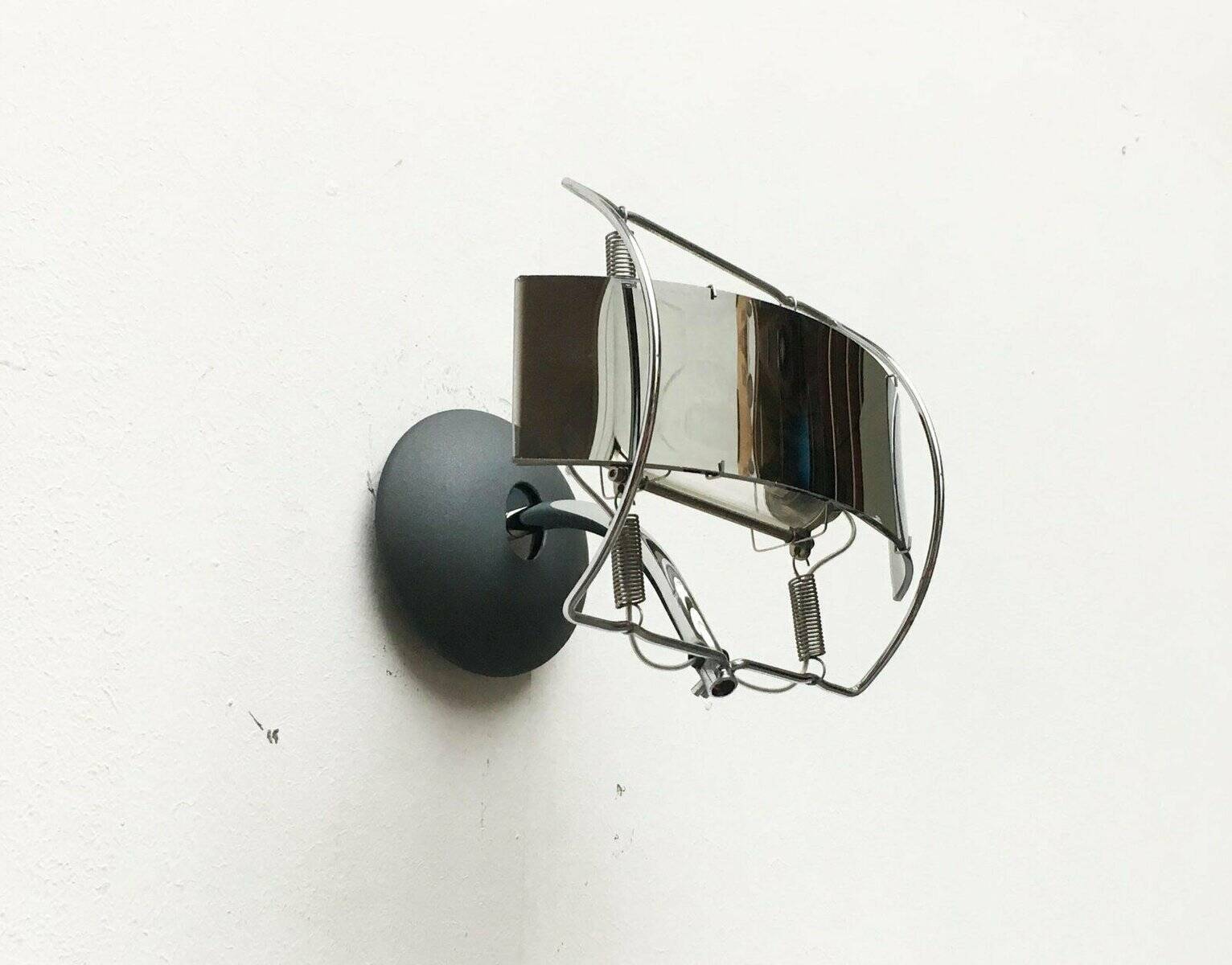 Postmodern wall lamp Warrior by Emanuele Ricci for Sidecar Artemide, 1980s.