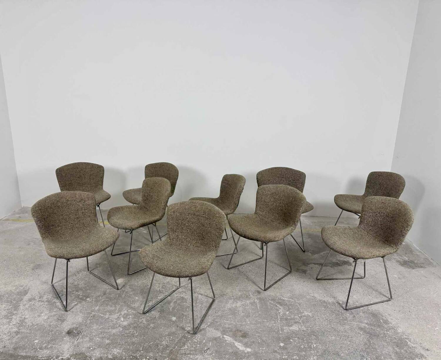 Set of 10 Wire chairs by Harry Bertoia for Knoll