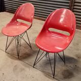 Pair of red chairs by Miroslav Navràtil for Vertex 1959