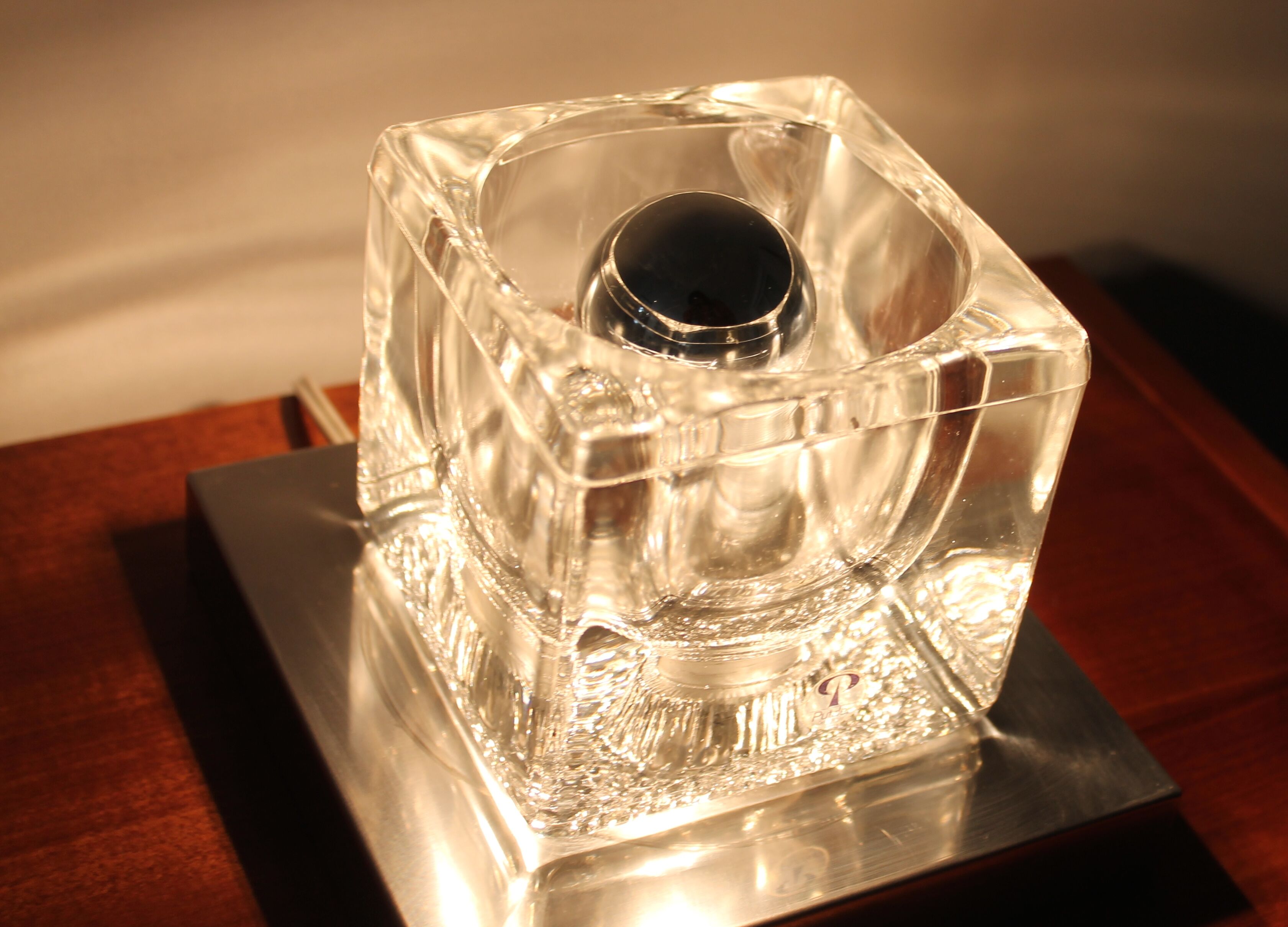 Lampe Peill & Putzler ice cube vintage 1970