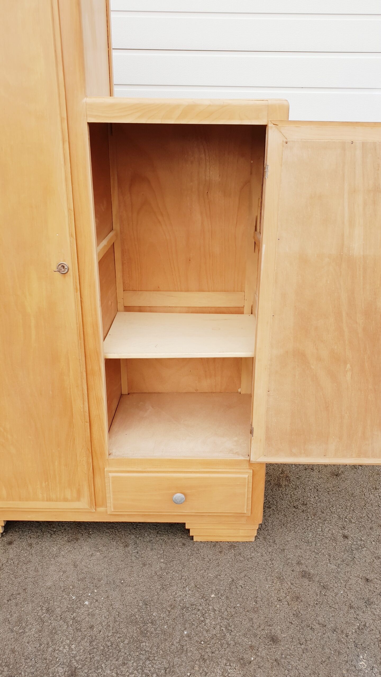 Vintage asymmetric cabinet