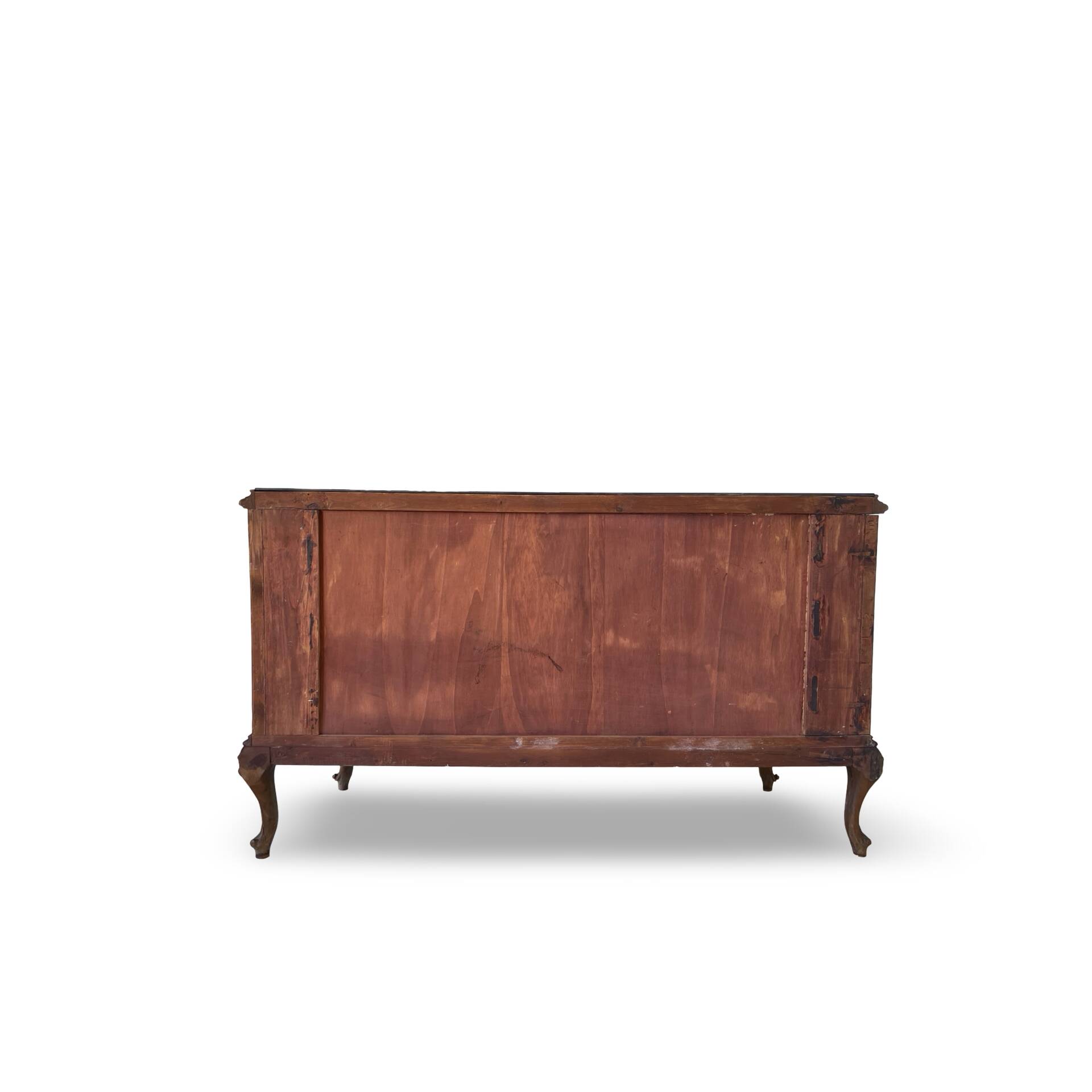 Elegant Italian Louis XV style commode, circa 1940.
