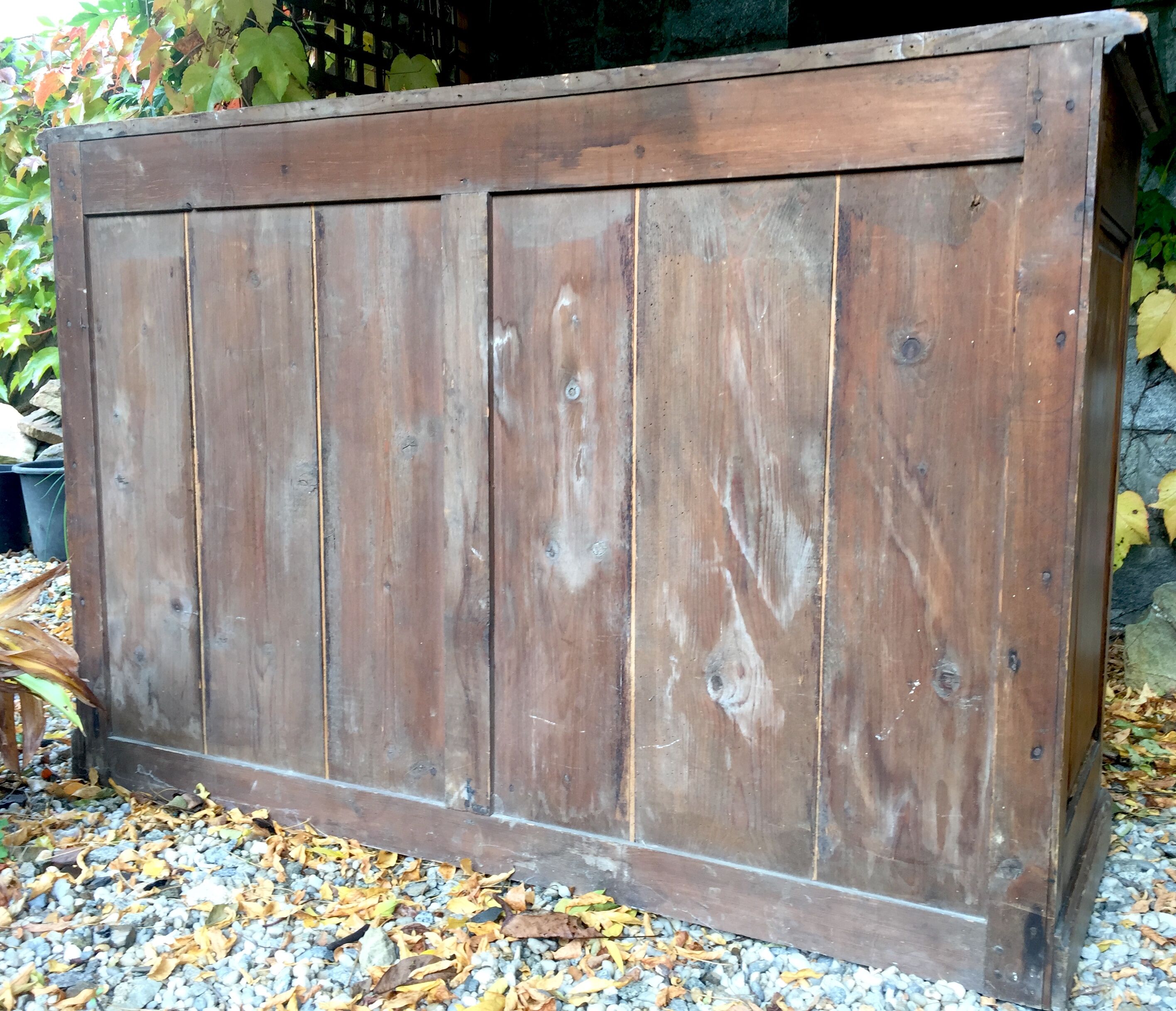 English style in pitch pine buffet