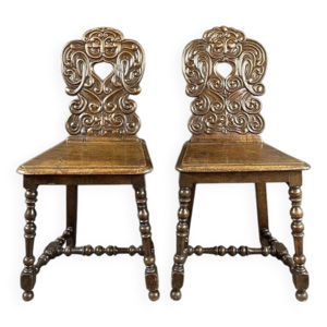 paire de chaises en bois