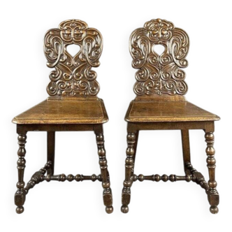 Paire de chaises en bois sculpté, fin XIXe siècle