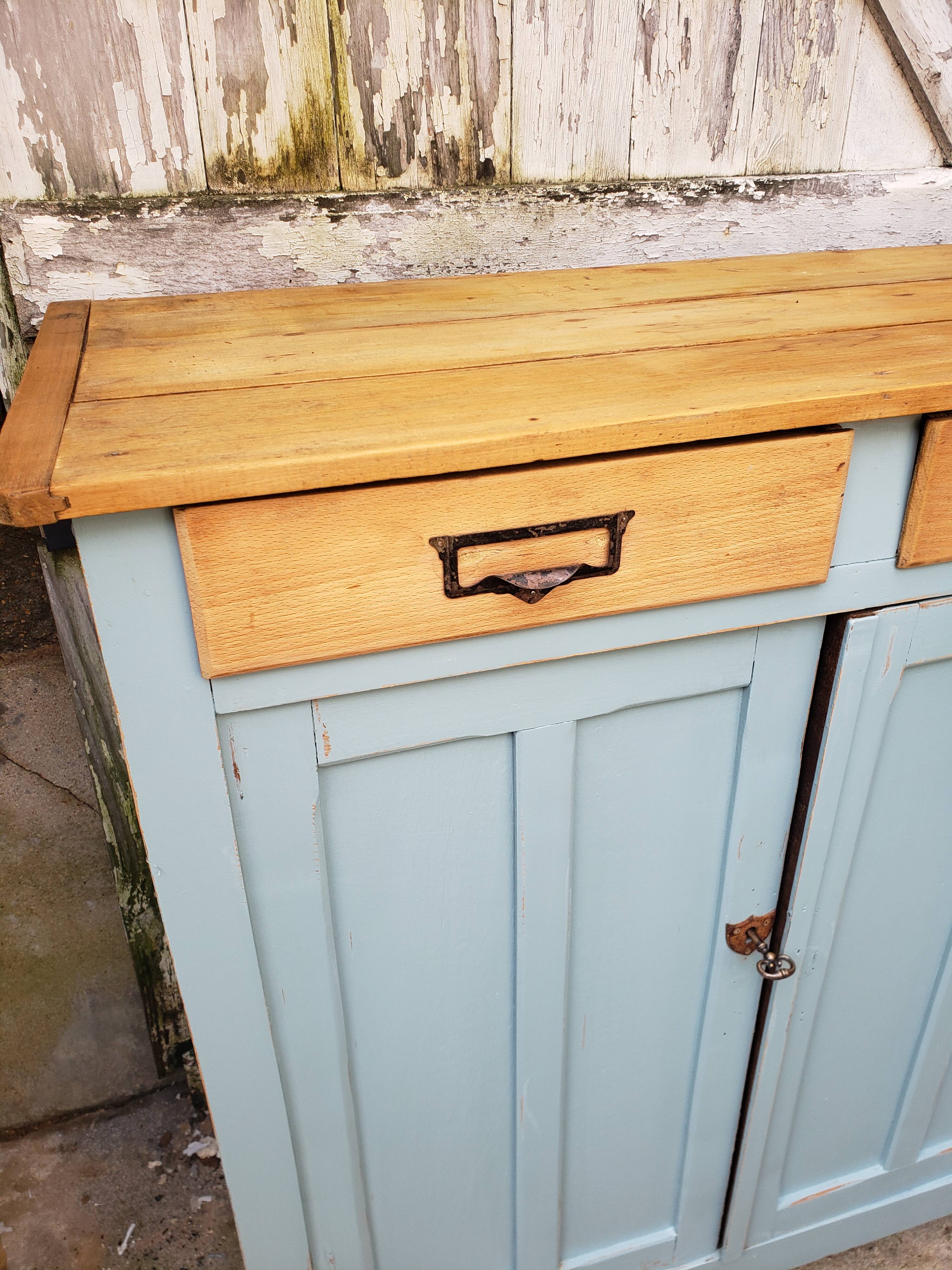 Parisian buffet patina blue old handles