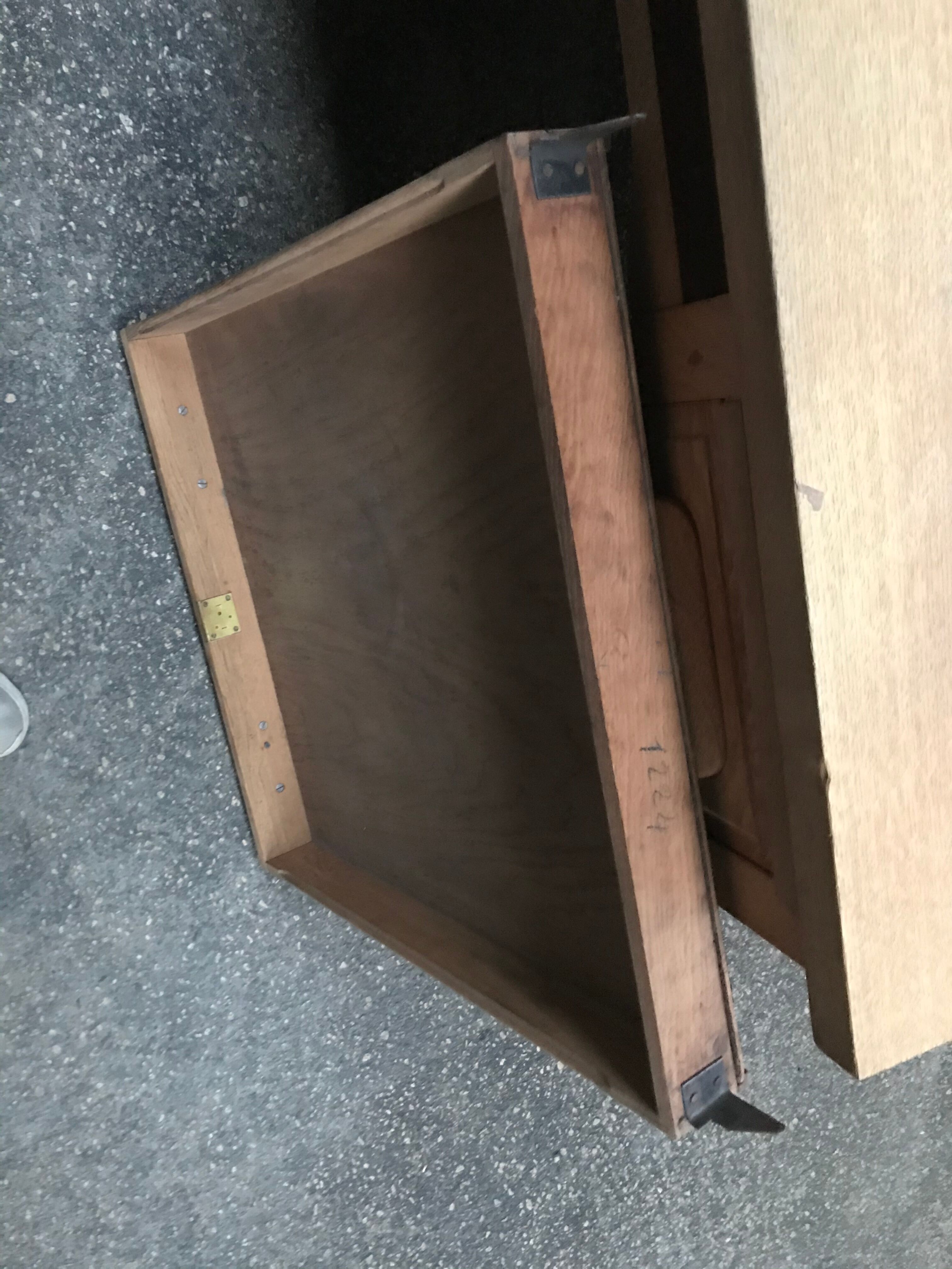 Administrative notary oak desk an aero erased