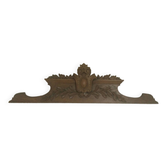 Old oak pediment