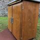 Buffet Mado vintage à 2 portes et 1 tirette en cp chêne.