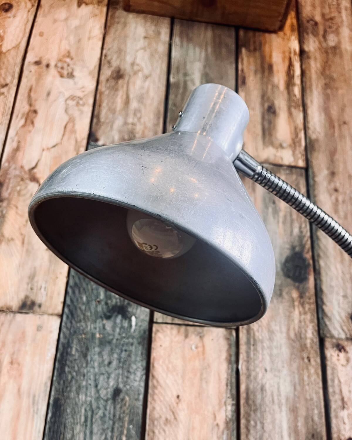 Vintage metal desk lamp