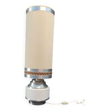 Cylindrical aluminum floor lamp