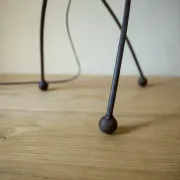 Sculptural tripod floor lamp in wrought iron, François Liguori