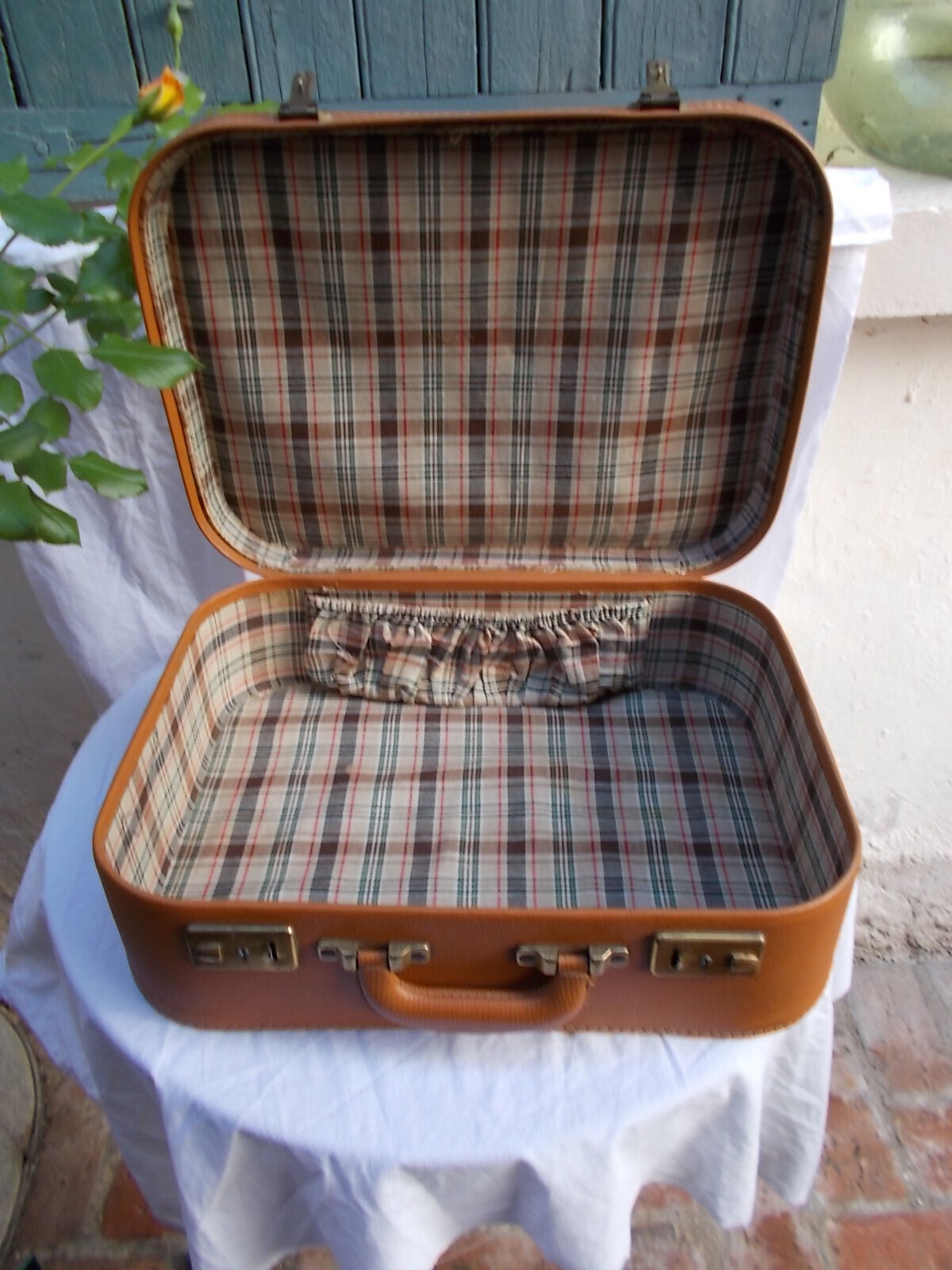 Vintage case, Scottish interior fabric