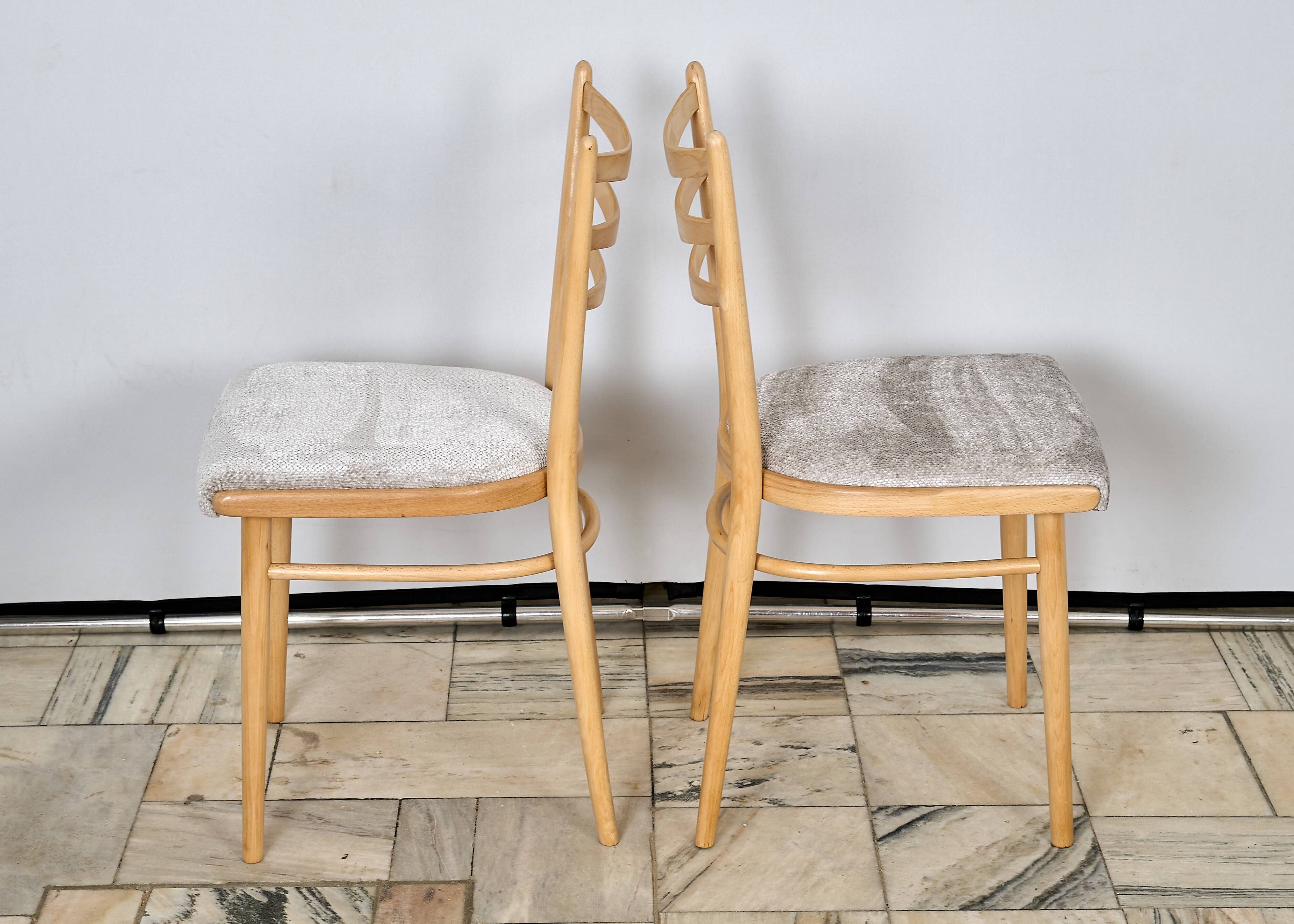 Ensemble de quatre chaises TON Tchécoslovaquie années 1960