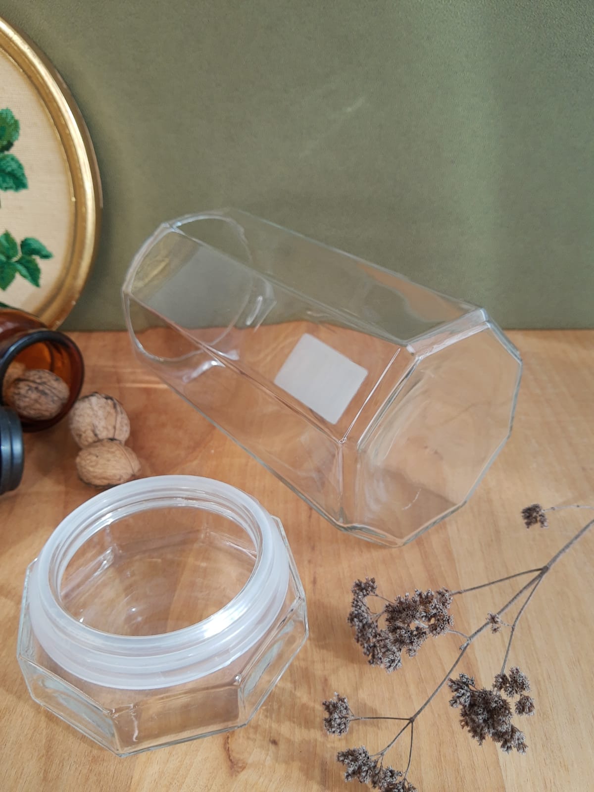 Large octagonal hermetic jar luminarc France vintage