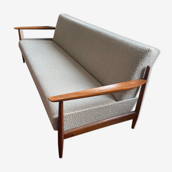 Scandinavian convertible bench