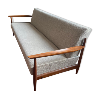 Scandinavian convertible bench