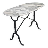 Oval bistro table
