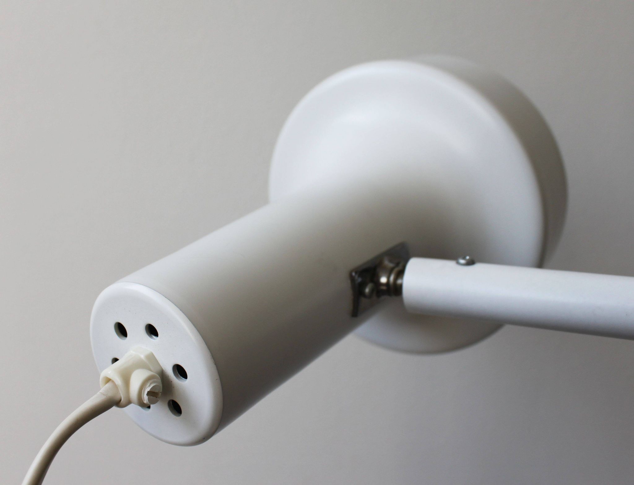 Lampadaire 2 spots « Modèle 562 » par J. Junge, Danemark, 1970.