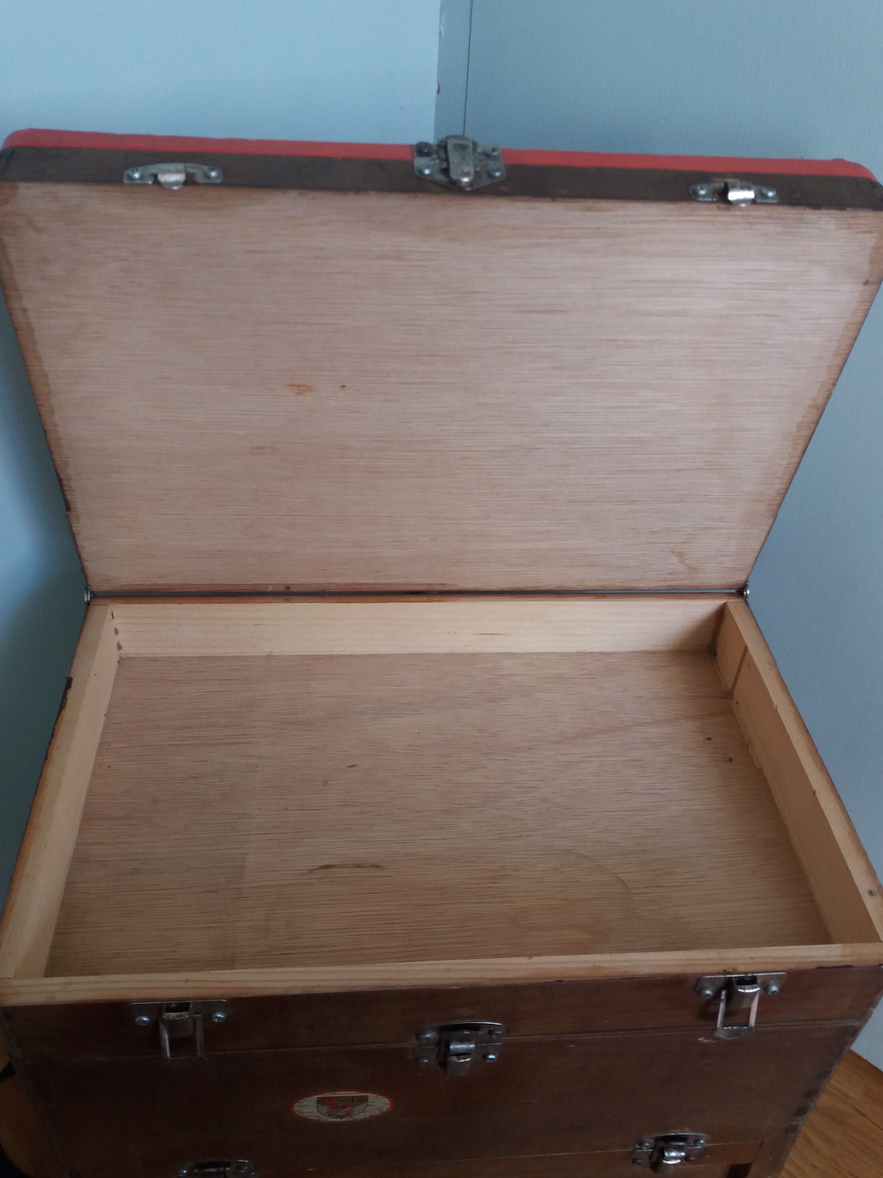 Stool fishing storage chest fisherman's seat