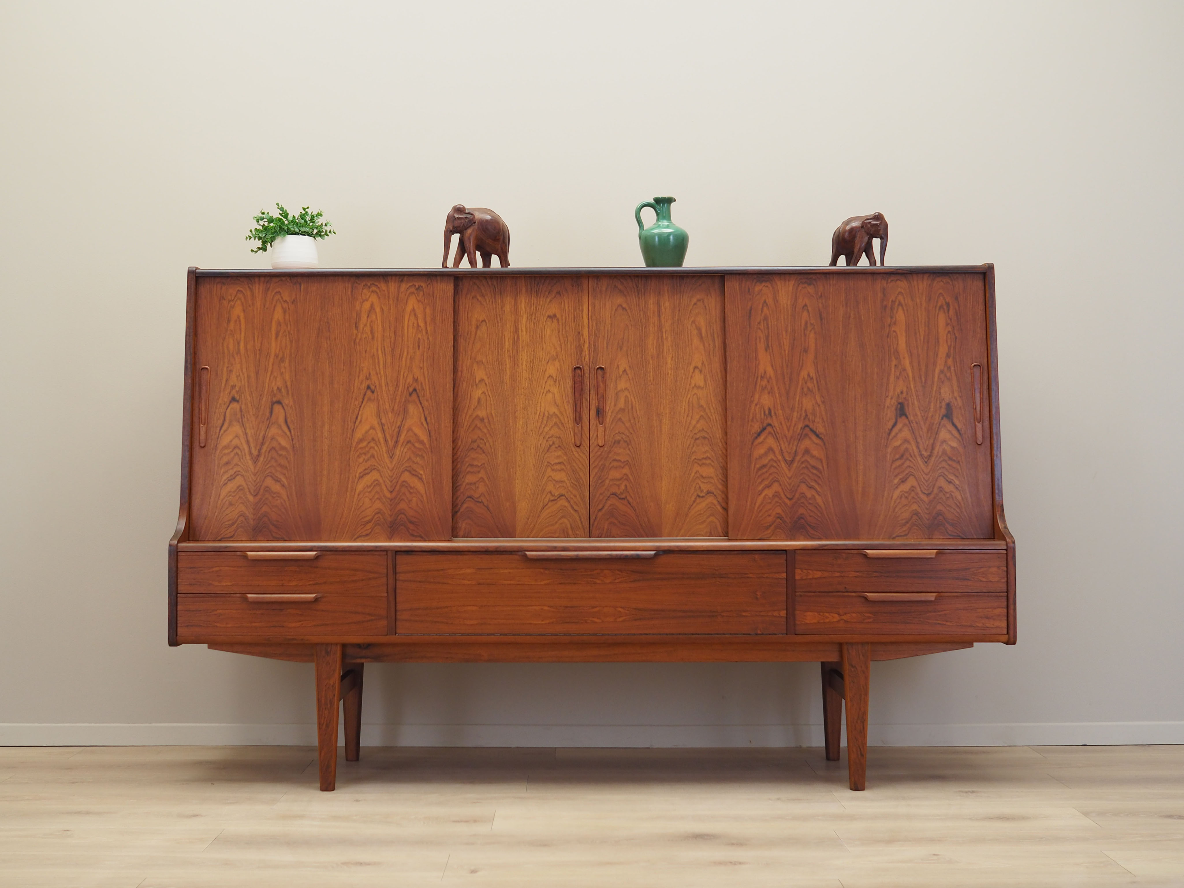 Rosewood highboard, Danish design, 1960s, manufactured by Luno Møbler