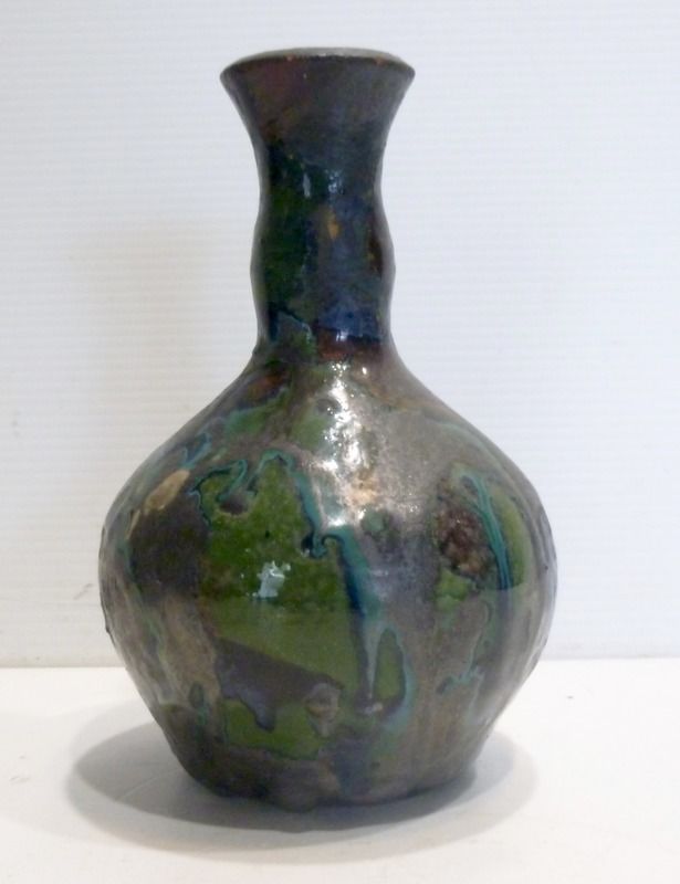 Vase in vernissée faïence