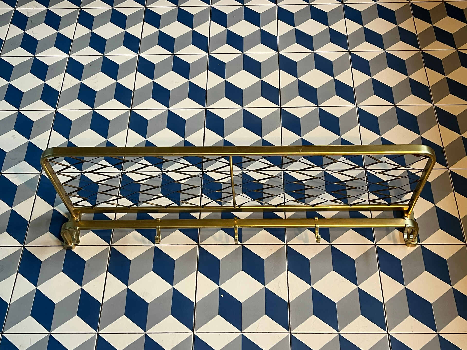 Coat rack style train luggage rack l=80cm