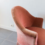 Old rose toad armchair