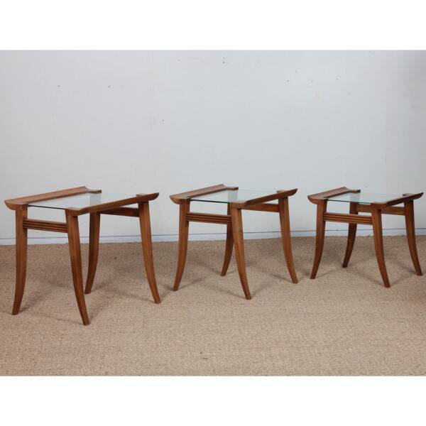 Suite de 3 tables gigognes en noyer par Maxime Old, circa 1940