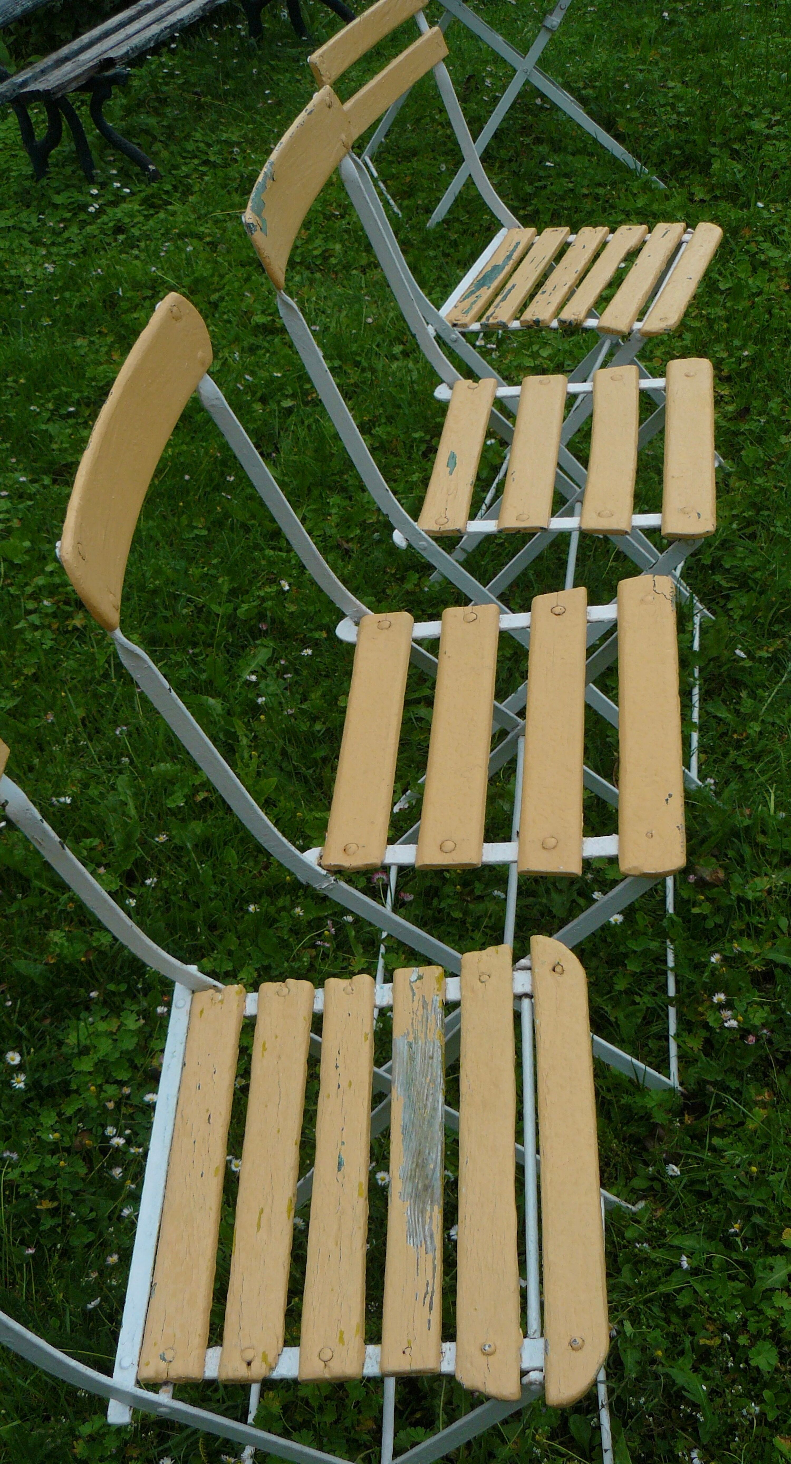 Lot de 4 chaises de jardin pliantes à lattes vintage 1940