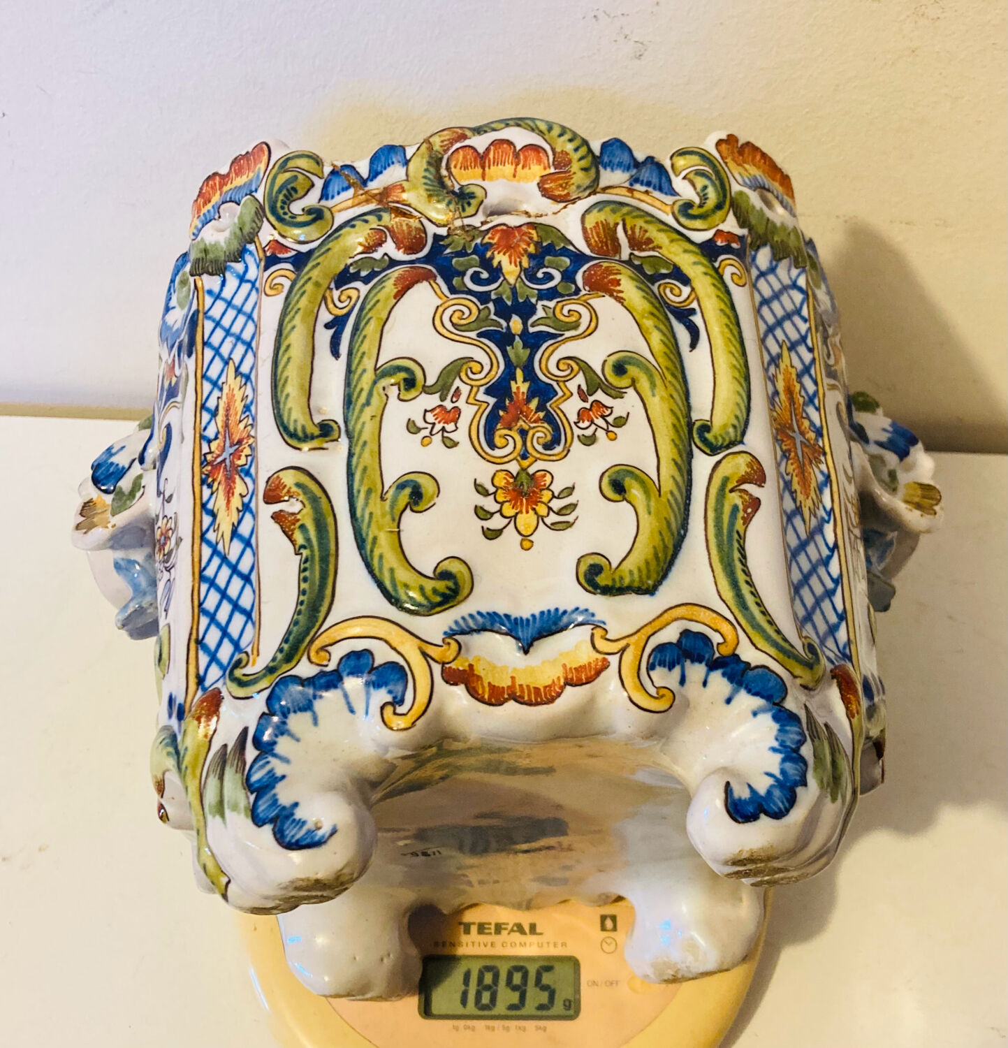 Earthenware cache pot from ROUEN, 19th century.