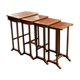 Old gigognes tables