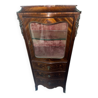 Ancienne vitrine, style Louis XV