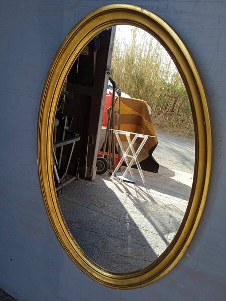 Gilded wood mirror period 1960 oval