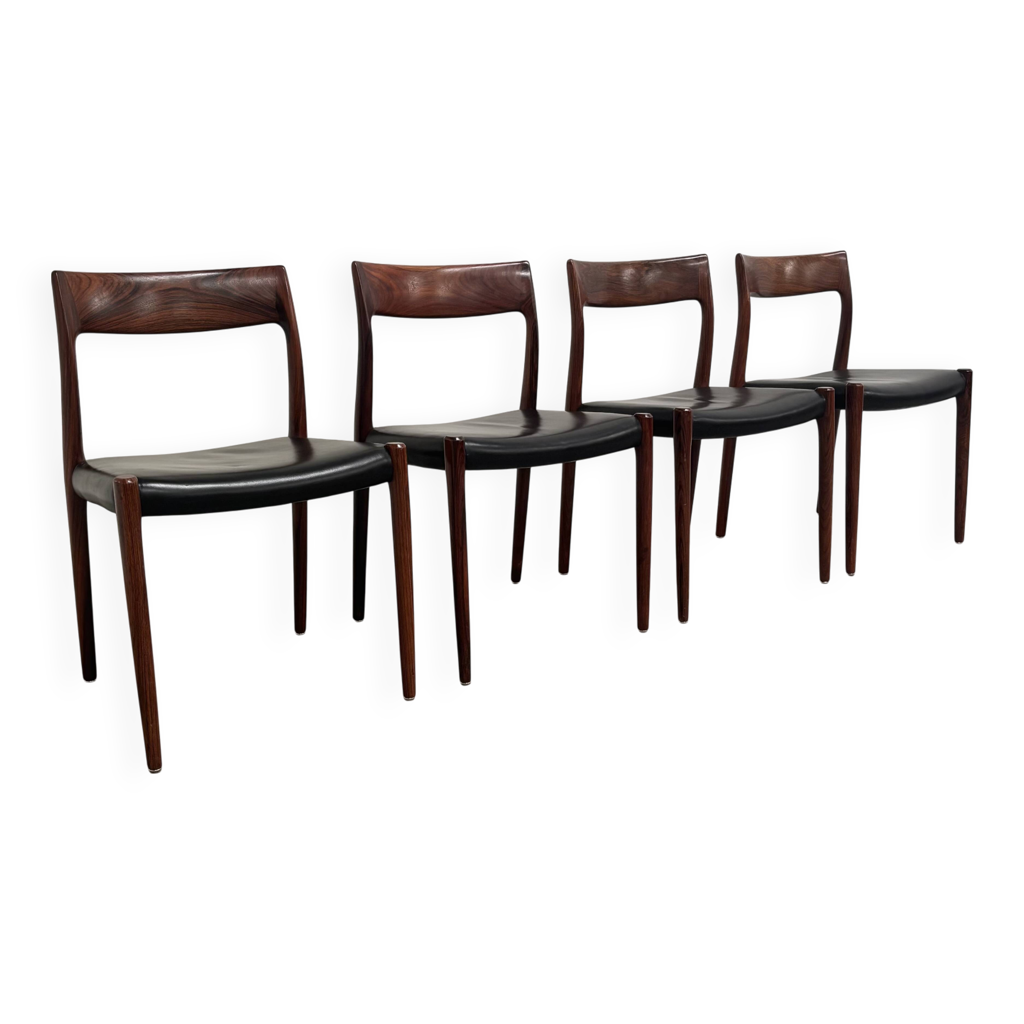 4 chaises de salle à manger Møller 77, Danemark, années 1960