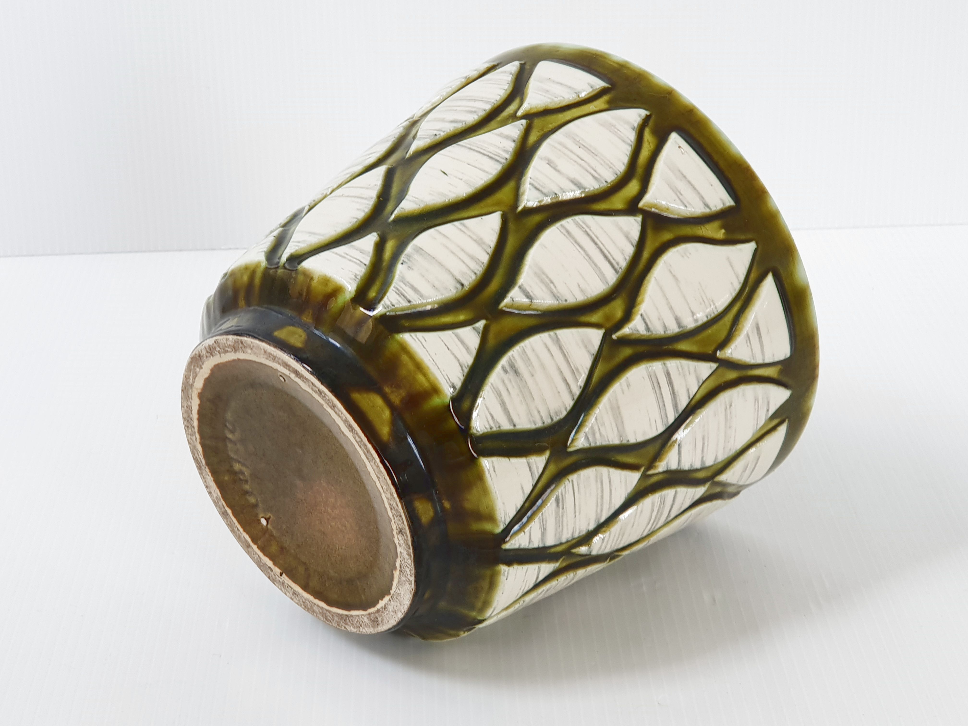 1960 vintage pot cover