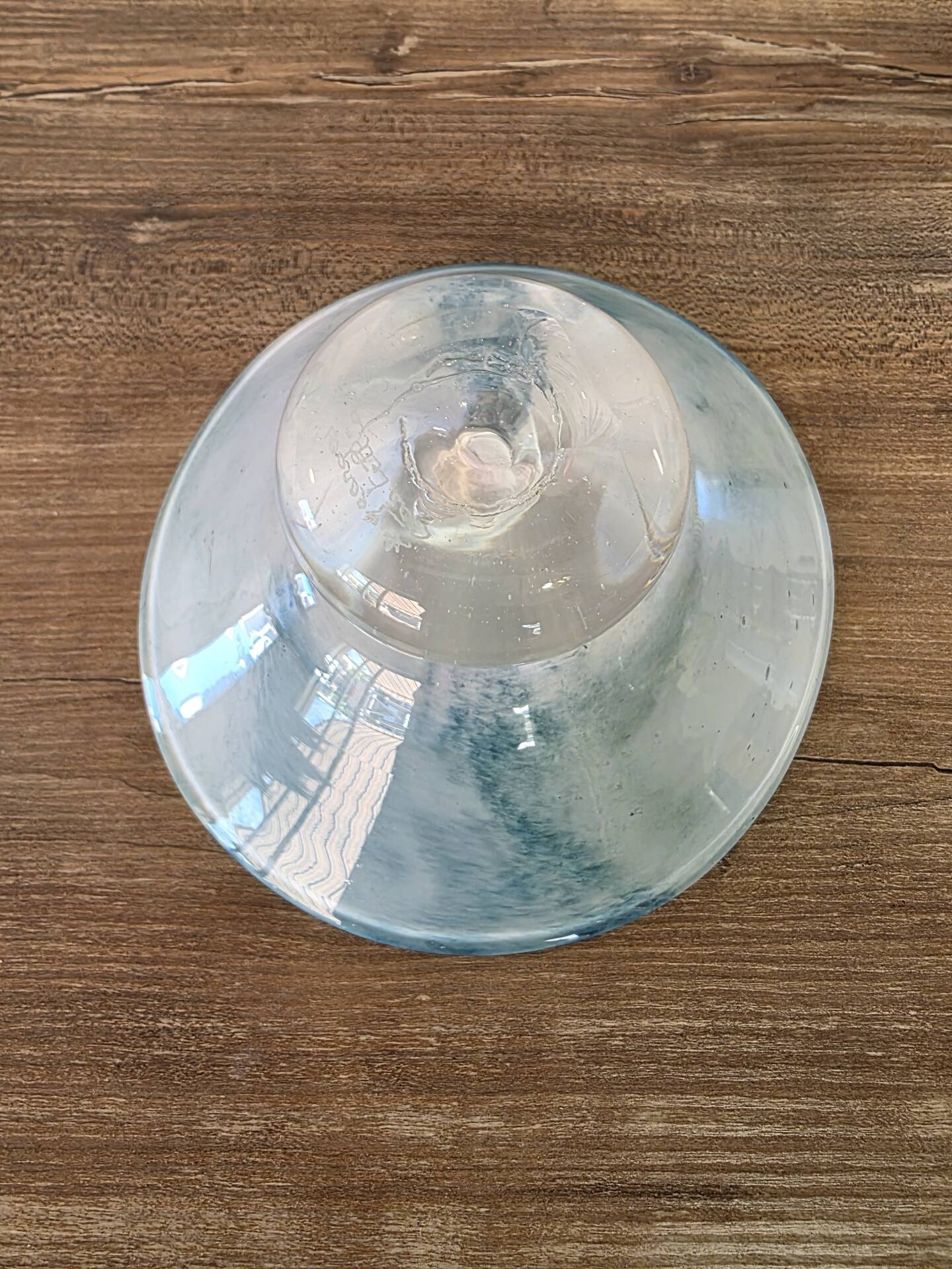 Blown glass art bowl signed by Georges Castellino