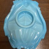 Coupelle à bijoux mains en opaline bleue